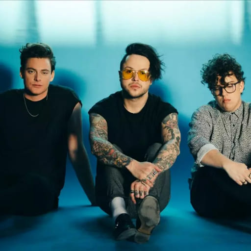 lovelytheband